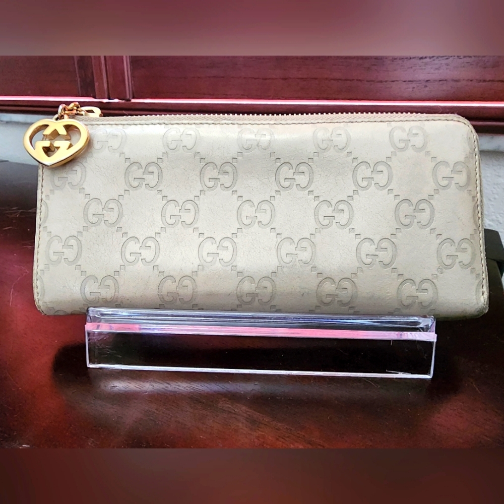 Gucci Mono GG Sima Long Leather Wallet - Creme